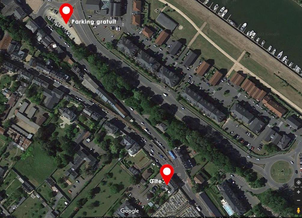 Appartement La petite cour à Honfleur Extérieur photo